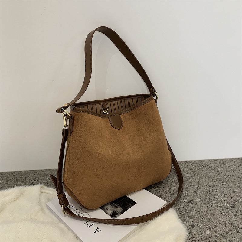 Large Capacity Bucket Bag