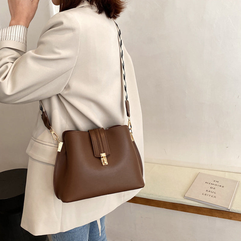 Large Capacity Bucket Bag