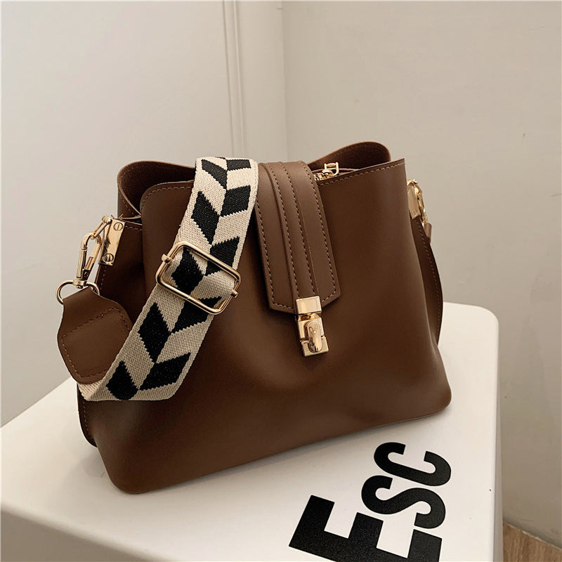 Large Capacity Bucket Bag