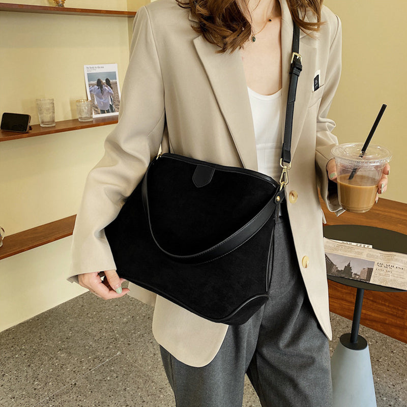 Large Capacity Bucket Bag