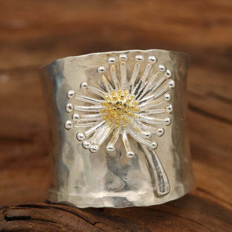 Sterling Silver Blooming Daisy Wide Band Ring