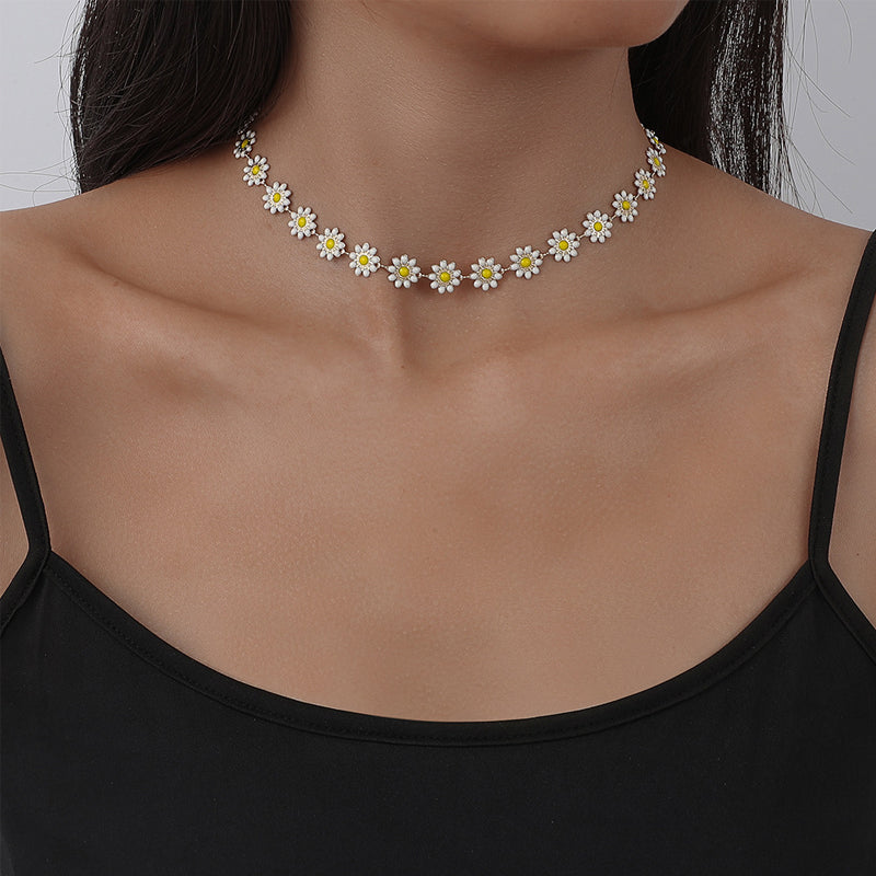 Sunflower Choker