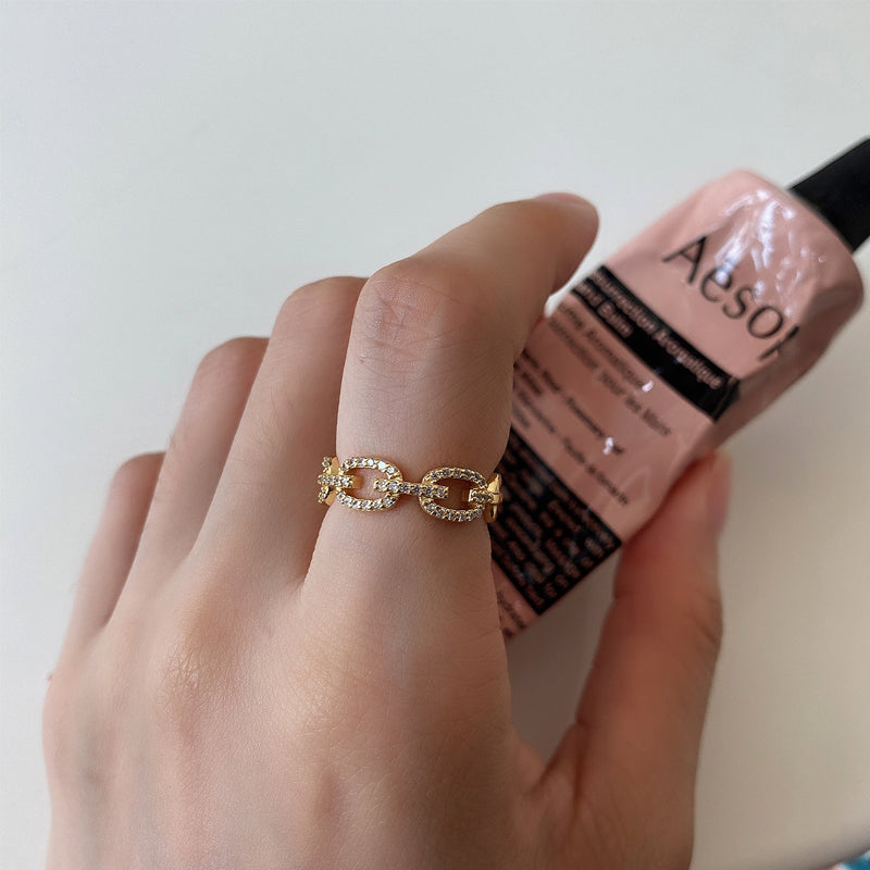 Zircon Round Rings
