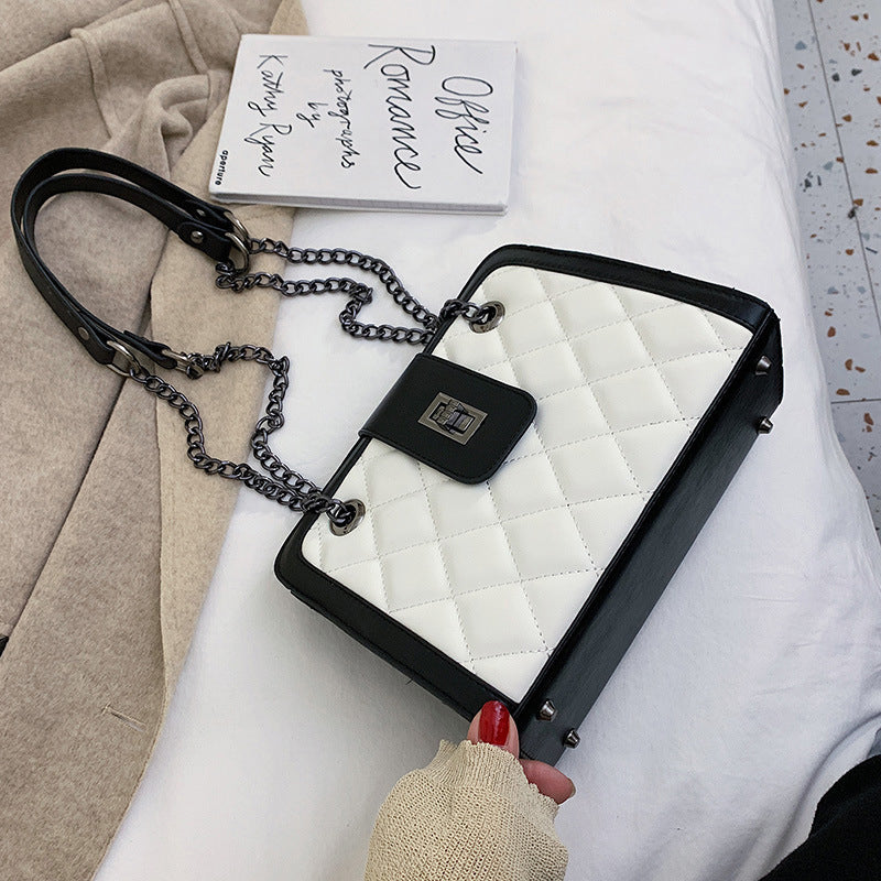 Rhombus Chain Small Square Bag