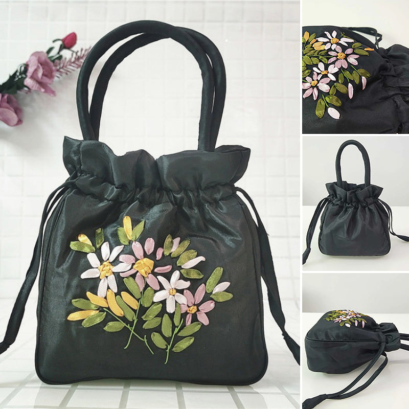 Embroidered Floral Pattern Pouch