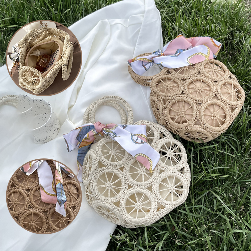 Exotic Ring Circle Design Straw Bag