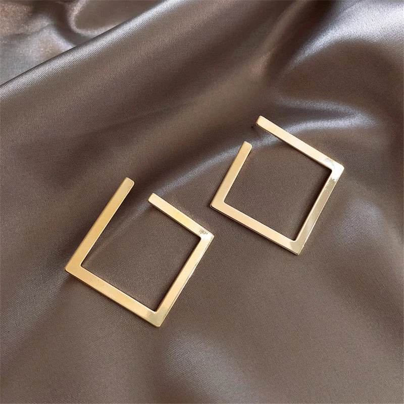 SQUARE HOOP EARRINGS