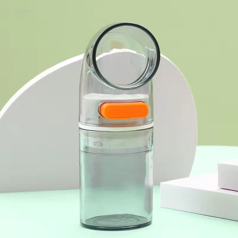 Arc press quantitative salt bottle