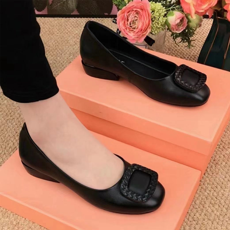 Medium Heel Leather Shoes