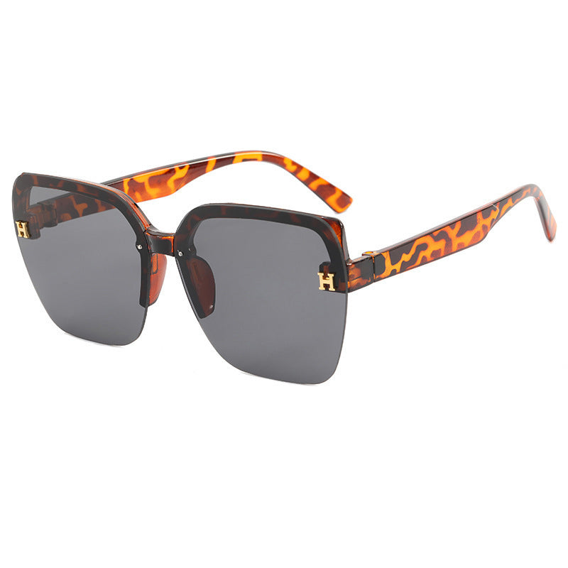 Unisex Fashion Large Lens Sunglasses