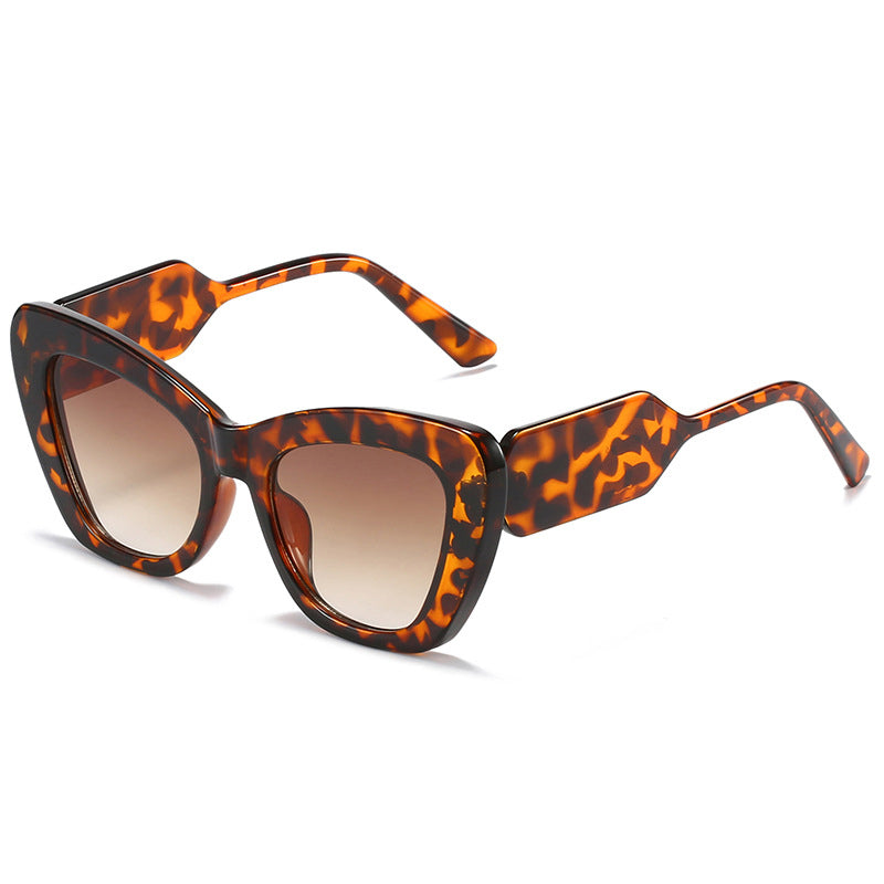 CAT EYE SUNGLASSES