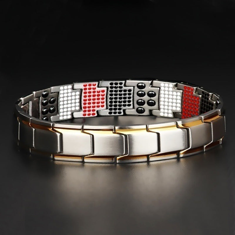 Multifunctional wristband